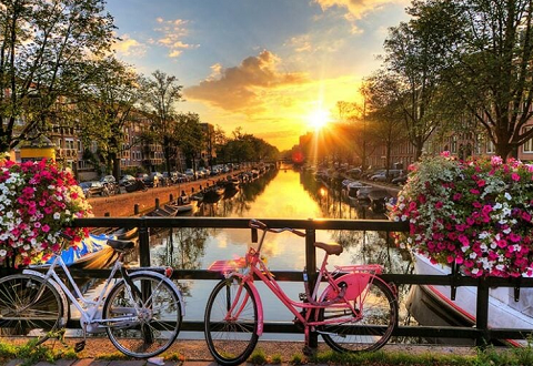 SPRING RENT A CAR TAKSIM SQUARE CAR HIRE SPRING CAR RENTAL TAKSIM SQUARE